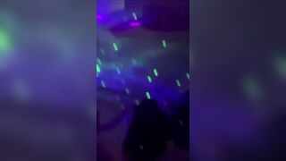 E teen HS Lần Đầu đi Bar Xả Đồ Bị Djt Tung Vú To Lồn Múp lên Đỉnh liên Tục