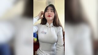 nguyễn ngọc oanh vy học sinh lớp 12 lộ clip địt nhau với người yêu