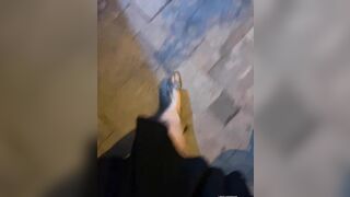 emly dâm đãng thủ dâm giữa đường lúc 11 giờ đêm - phần 7