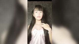 Nìii 2ka9 Show Vú Full mặt Móc lồn p1