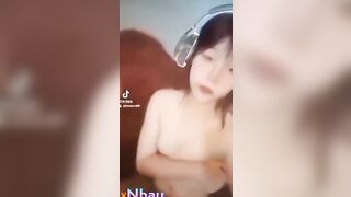 Tik tok này lạ quá
