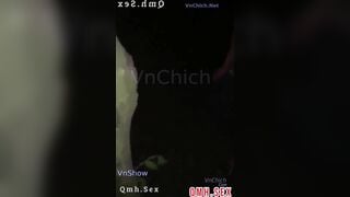 Public some ngoài trời với người lạ . Thằng chồng quay clip đứng cổ vũ diễn tả như bì