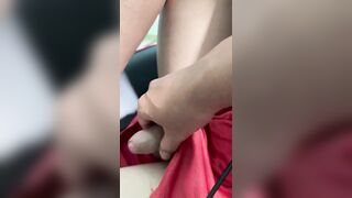 Quay lén lúc cháu ngủ quên