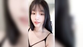 Gái VN gương mặt thiên thần tâm hồn dâm nữ
