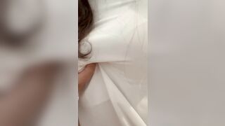 em học sinh mặc áo dài chốn học đi nhà nghỉ địt nhau với trai