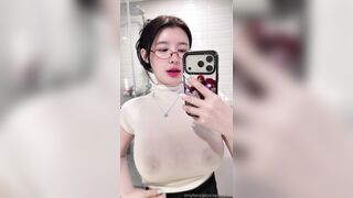 cực phẩm sinh viên vú to khoe vú cực nứng