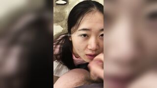 đắp mặt nạ tinh trùng cho em 2k9 chuẩn gái quê mới lớn
