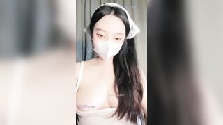 Em idol MMlive tieu_m chubby livestream thủ dâm với tỉa lông lồng cực nứng