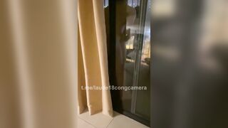 quay lén thằng bạn chịch ngoài ban công