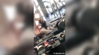 Em học sinh đi tập gym bị ảnh chủ cặc to bắt bú cu lút cán dâm đãng