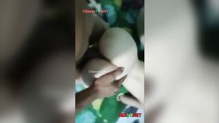 Nhỏ em họ chs đt say mê bị thằng anh quay đủ clip mà vẫn mặc kệ