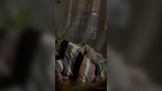 Quay lén cặp đôi trẻ hàng xóm đụ nhau lúc đêm khuya công nhận mới cưới địt hăng thật