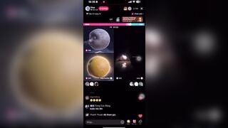 Trả kèo nhanh tikotk Móc lồn show vú trên live