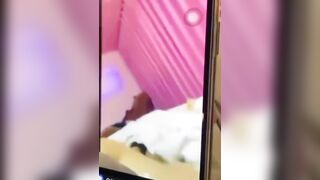 Phần 2 nha ae. Khổ quá em hơi ngại nên lấy tóc che mặt và vẫn bị nhận ra