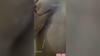 [Hot] Múi mít sinh viên 2k7 VLU có da có thịt giọng siêu cute vú to đầy đặn nắc sướng