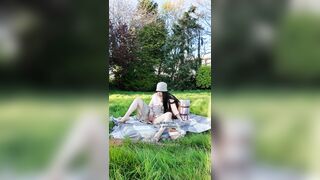 Clip Sex Cặp Đôi Đi Dã Ngoại ( Phần 1 Cô Người Yêu Hứng Thủ Dâm )