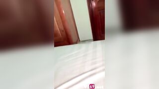 Em người yêu tóc ngắn cực ngon phục vụ anh như nàng hầu 2