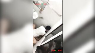 Shock THPT Minh Châu, đôi HS lớp 10 Some Djt nhau ko bao trong WC xuất tinh