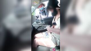 GẠ CHÚ BÁN VÉ SỐ ĐỊT NHAU
