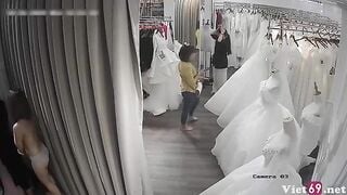 HACK CAMERA PHÒNG THAY ĐỒ CỦA CÔ DÂU