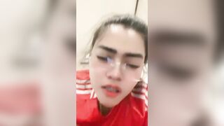 Gái dâm chubby đeo kính mặt dâm vú to lồn múp thủ dâm kích thích