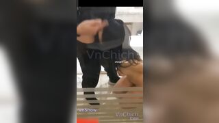 Đánh ghen, Lột đồ cho giang hồ djt Tiểu tam Bạo dâm nhét chai nước vao lồn p1