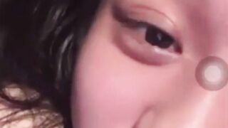 HỌC BÀI CŨNG KHÔNG YÊN VÌ NY NỨNG