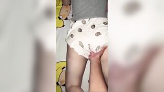 GIẢ VỜ HỌC THÊM ĐỂ SANG ĐỊT NHAU VỚI NY