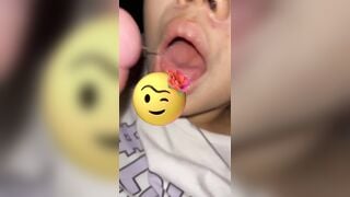 Eg mê mẩn với con cặc bự địt nhau ngay ở rạp chiếu phim cho kích thích