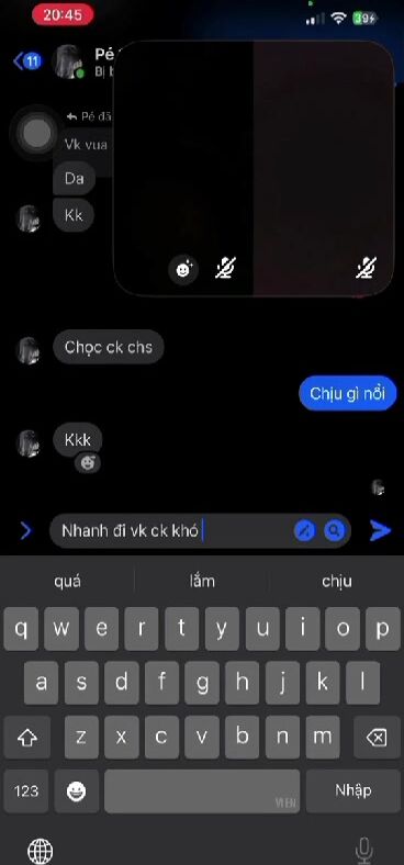 em sinh viên bị người yêu gạ chat sex