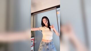 Dance nude 82