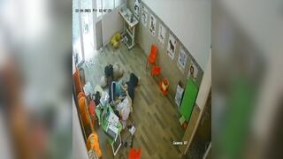 Hack cam học sinh cấp 2 đã biết hẹn hò nhau về nhà làm tình bú cu