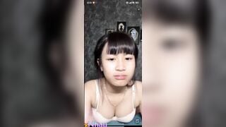 Nìi 2ka9 bạo Thủ dâm Khoe vú, Djt Nhau Ko Bao Bú Cu Bạn Trai