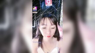 QQLive MunK4 xinh tươi dâm dục banh háng dùng sextoy tự sướng
