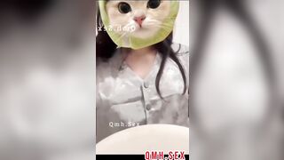 khánh linh 2k5 bị lộ clip thủ dâm chat sex với bạn trai