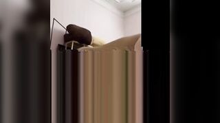 Chưa lâm trận mà đã bị em gái vú bự lồn múp sục cho ra nước rồi