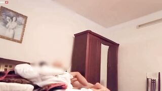 ĐƯA VỢ CHO BẠN THÂN ĐỊT TỚI TẤP