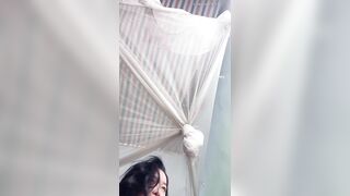Em Mẫn Nghi live móc lồn khoe hàng cho fan