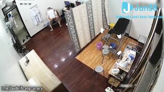 Hack cam phòng khám phụ khoa,bácsĩ đụ luôn bệnh nhân r mới khám vợ bác nào xem kĩ nhé