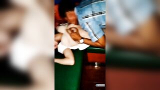 Bú vú dùng sextoy móc lồn e nhân viên quán karaoke xinh đẹp ngay trong quán hát