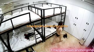 Hack cam thay đồ quán beer quận 1 P3