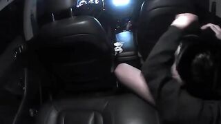Cặp đôi 2k6 dập nhau trên xe hơi lộ camera hành trình cực phê