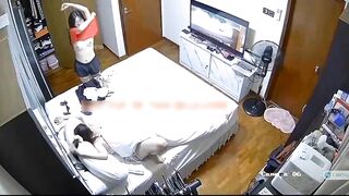 Hack cam phòng 2 chị em cặp vú trắng nõn