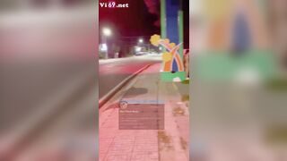 Clip Sex Em gái Tây Ninh chơi bạo ra giữa đường cổng chào huyện cởi đồ quay phim 2