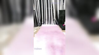 Em idol MMlive linh_su2k5 lồn múp vú to được anh hàng xóm livestream bú lồn với massa
