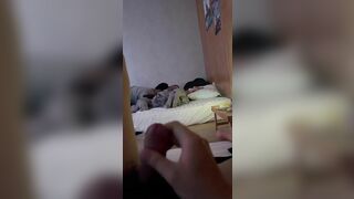 Bạn thân rủ qua xem nó bú cu làm tình cùng người yêu nó