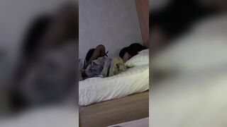 Bạn thân rủ qua xem nó bú cu làm tình cùng người yêu nó P2