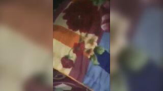 Đến nhà nhậu với 2 thằng bạn,say bí tỉ nửa đêm bị 2 đứa nó đè ra địt quay clip