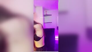 Sex DJ Vy Chila Vòng 1 Phúc Hậu Show Hàng Kiếm Thêm Lúc Ế Khách Đồng Thời Hot Tiktok