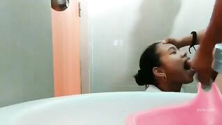 Phê vãi em gái đồng phục 2k6 bú cặc lút cán rồi chổng mông căng cho địt rên sướng